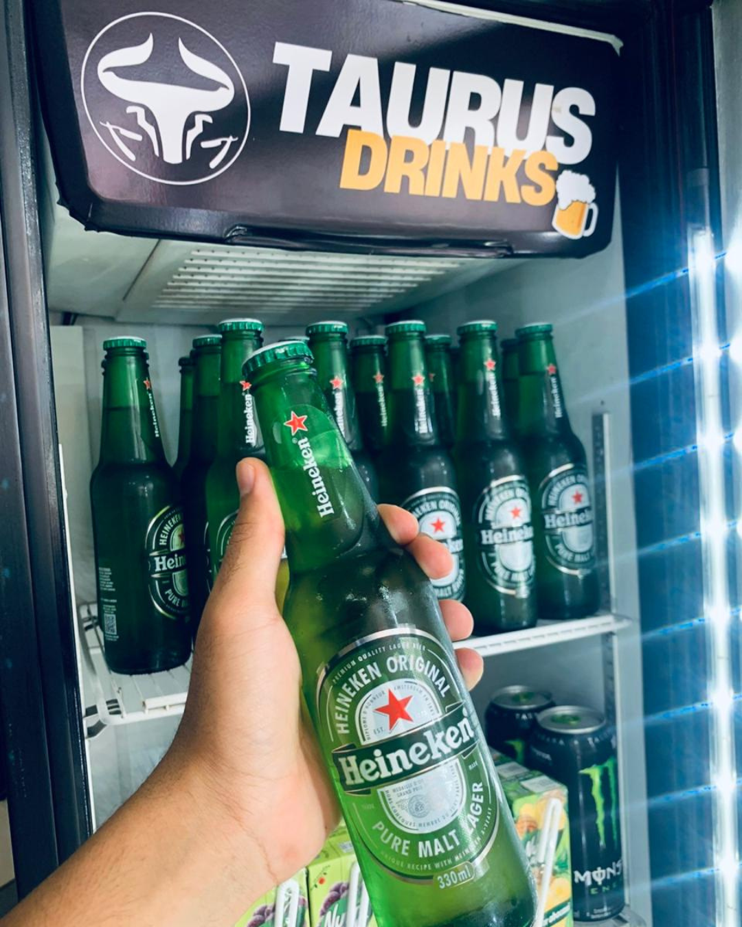 Post Instagram Barbearia Dia de Corte Preto e Laranja (6)